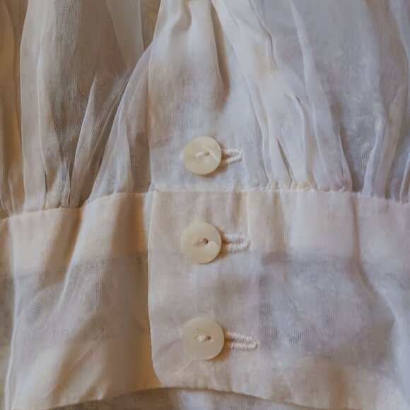Vintage Baby Dress 1950's Sheer White Ruffled Shell Buttons & Delicate Design - Picture 4 of 10